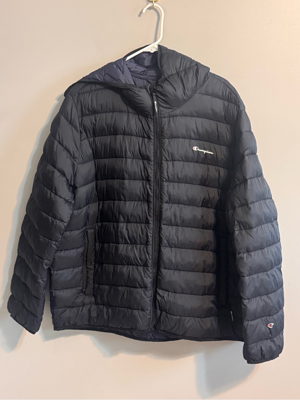 Champion Men’s XXL Black Hooded Puffer Jacket Quilted Full Zip Logo